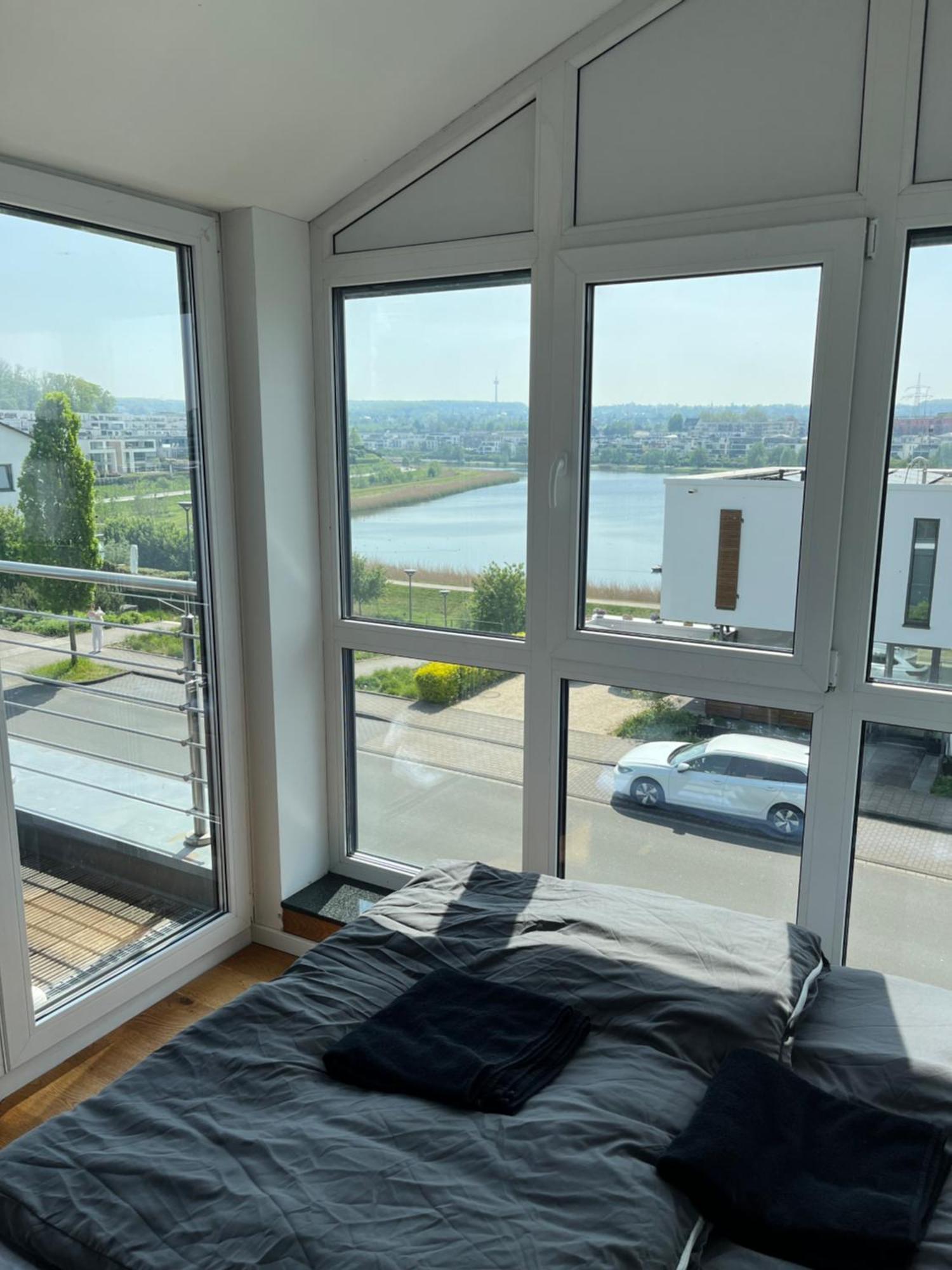 Haus Mit Panoramablick Auf Den Phoenixsee Dortmund Eksteriør bilde